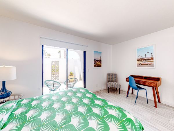 Palm Springs Home 1028424