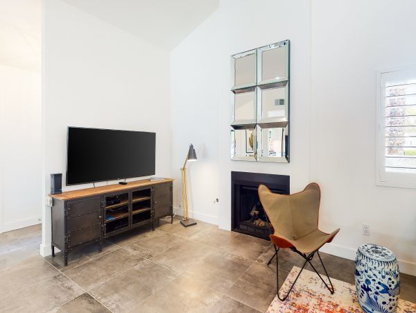 Palm Springs Home 1028425