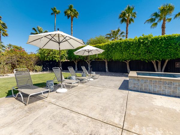 Palm Springs Home 1028425