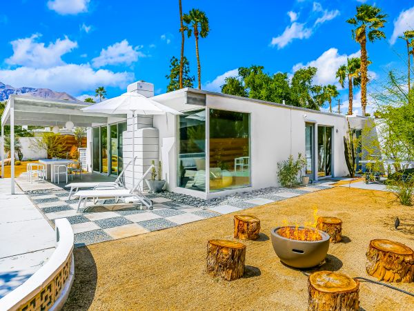Palm Springs Home 1028426