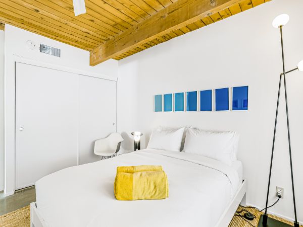 Palm Springs Home 1028426