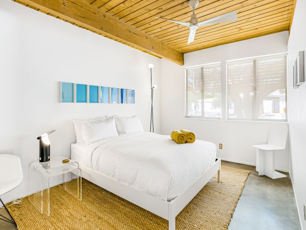 Palm Springs Home 1028426