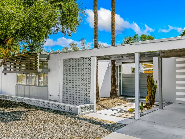Palm Springs Home 1028426