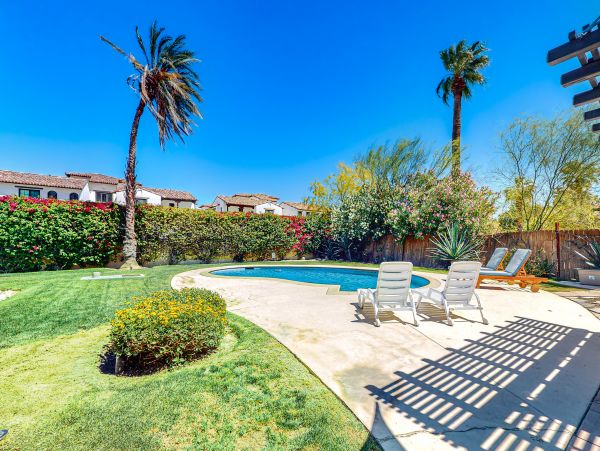 Palm Springs Home 1028428