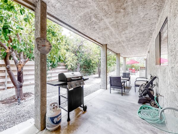 Palm Springs Home 1028429