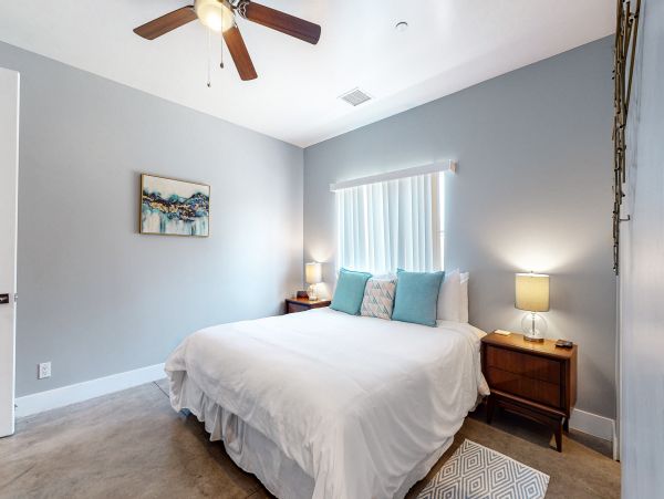 Palm Springs Home 1028430