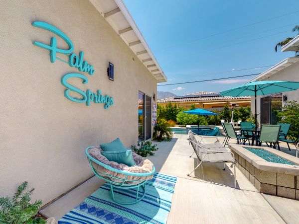 Palm Springs Home 1028430