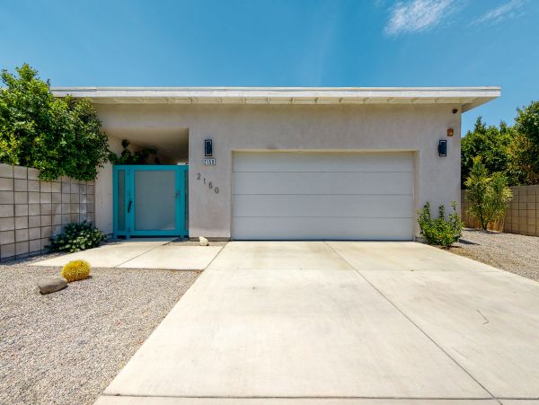 Palm Springs Home 1028430