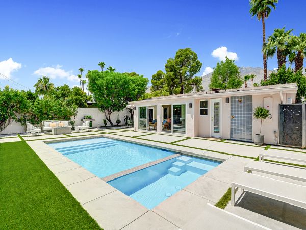 Palm Springs Home 1028431