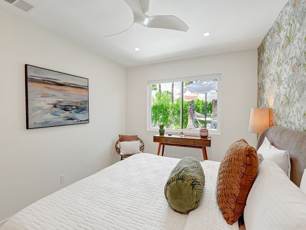 Palm Springs Home 1028431