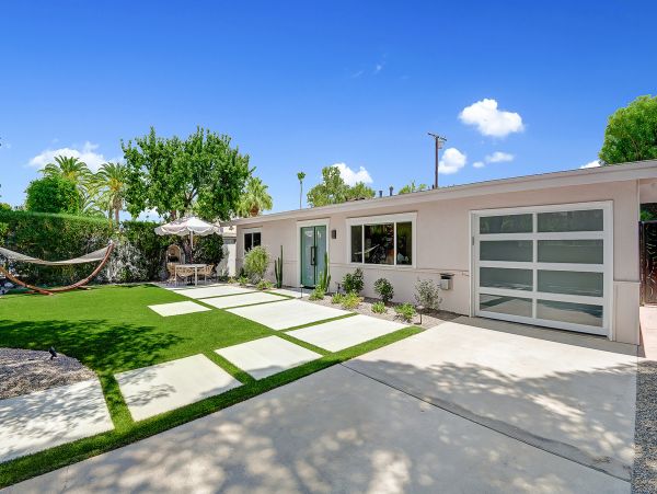 Palm Springs Home 1028431