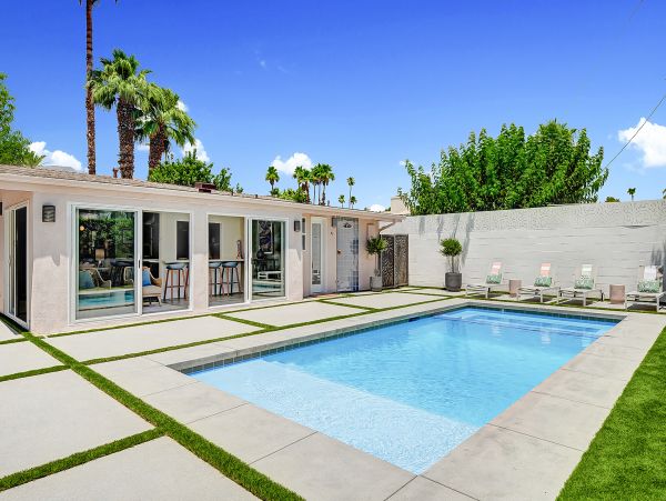 Palm Springs Home 1028431