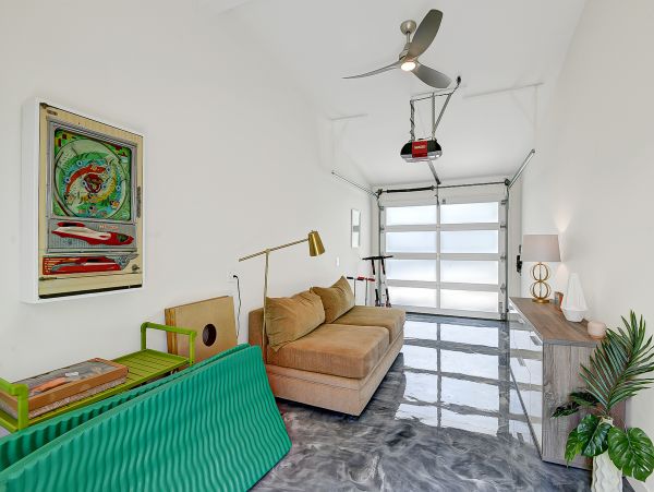 Palm Springs Home 1028431