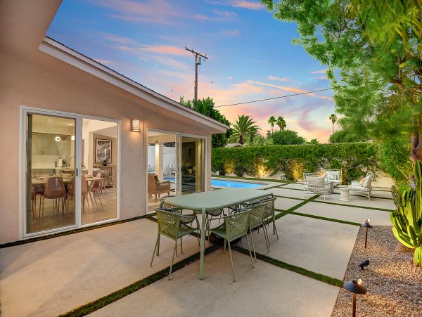 Palm Springs Home 1028431