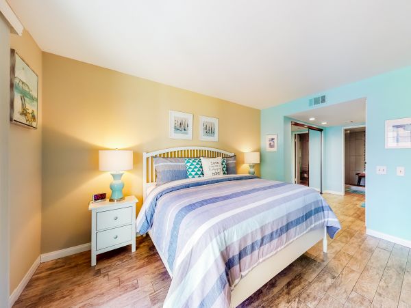 Palm Springs Home 1028433