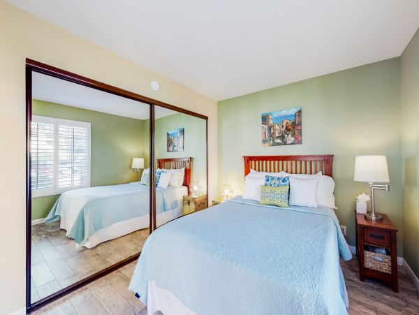 Palm Springs Home 1028433