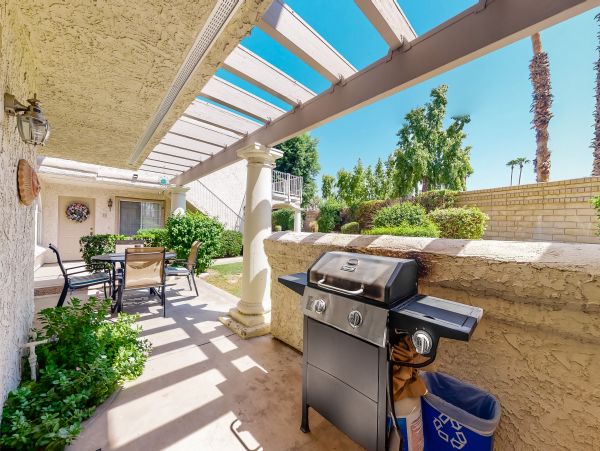 Palm Springs Home 1028433