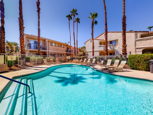 Palm Springs Home 1028433
