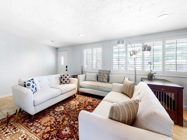 Palm Springs Home 1028434