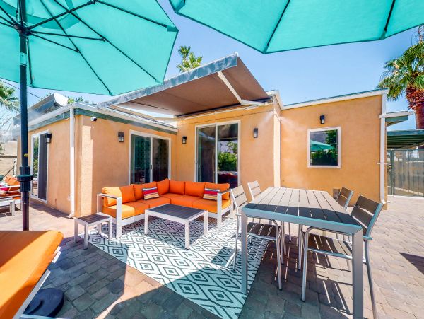 Palm Springs Home 1028434