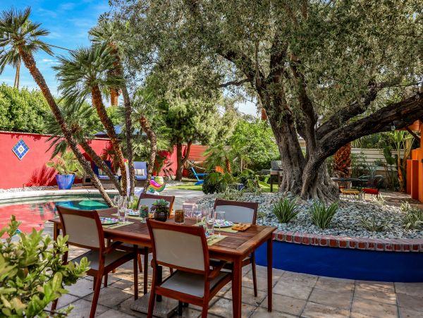 Palm Springs Home 1028435