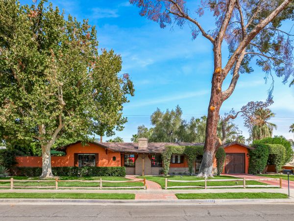 Palm Springs Home 1028435