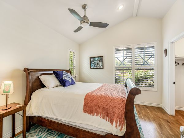 San Diego Beach Communities North Home 1028438