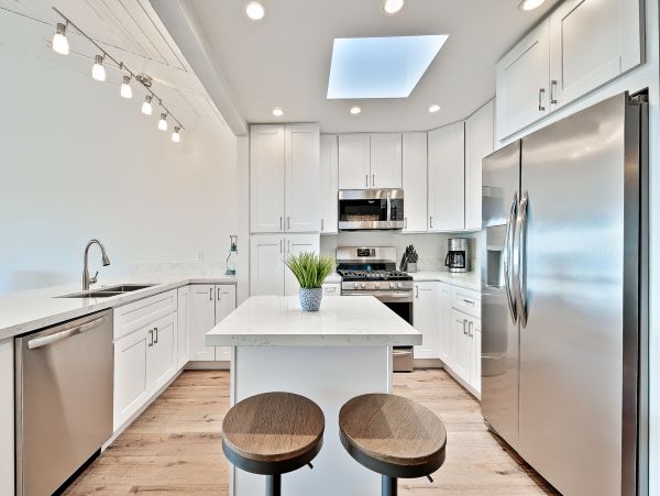 San Diego Beach Communities North Home 1028439