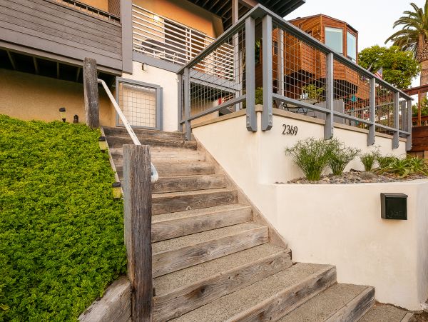 San Diego Beach Communities North Home 1028439