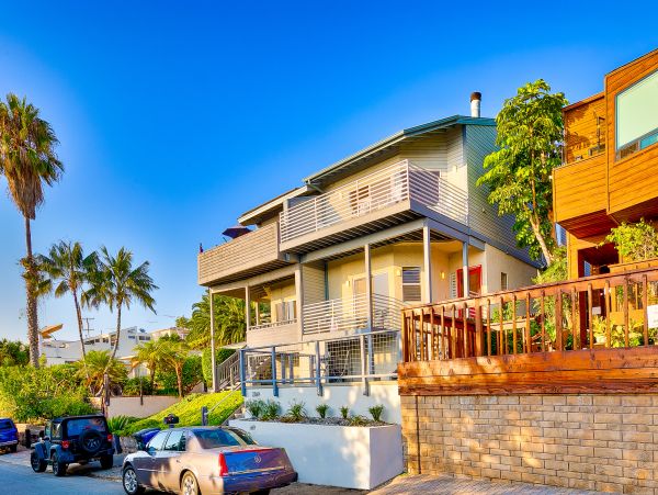 San Diego Beach Communities North Home 1028439