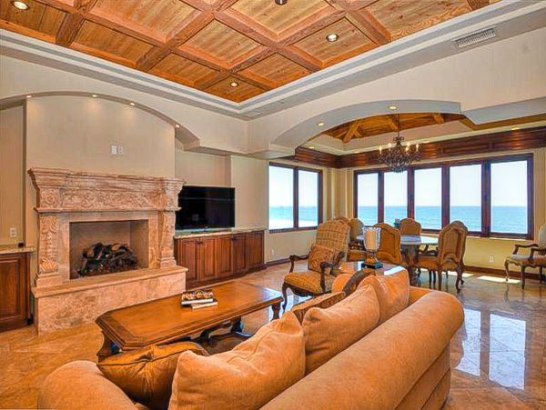 San Diego Beach Communities North Home 1028441