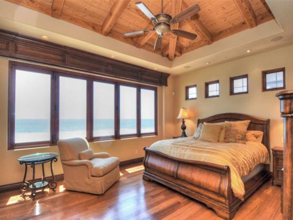 San Diego Beach Communities North Home 1028441