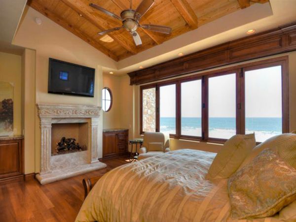San Diego Beach Communities North Home 1028441