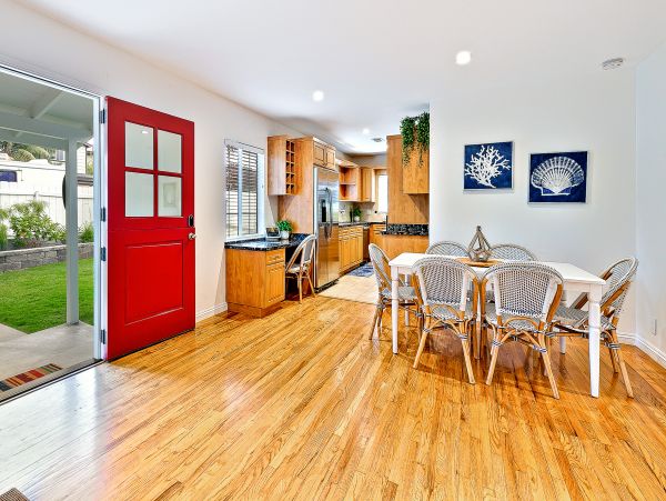 San Diego Beach Communities North Home 1028442