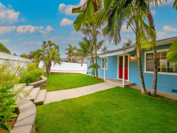 San Diego Beach Communities North Home 1028442