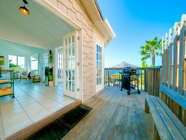 San Diego Beach Communities North Home 1028443