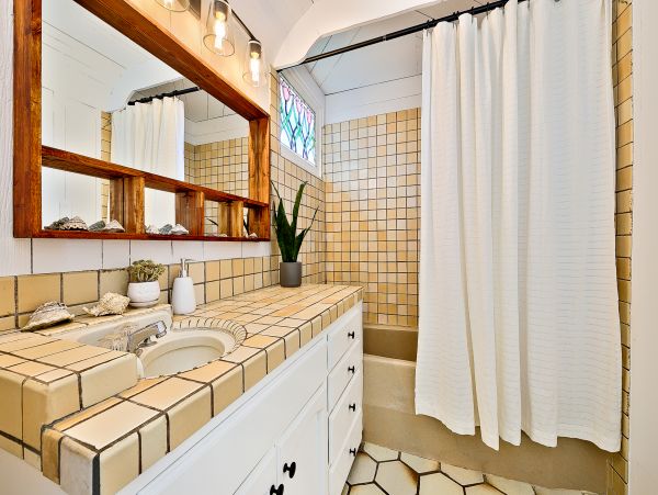 San Diego Beach Communities North Home 1028443