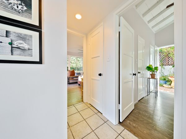 San Diego Beach Communities North Home 1028443