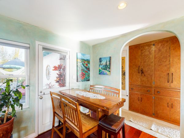 San Diego Beach Communities North Home 1028444