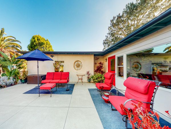 San Diego Beach Communities North Home 1028444