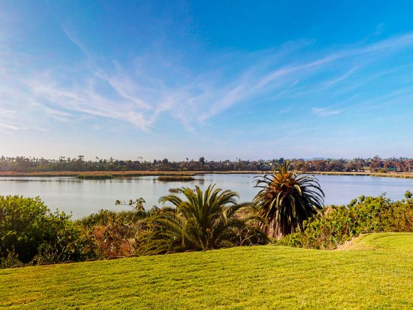 San Diego Beach Communities North Home 1028444