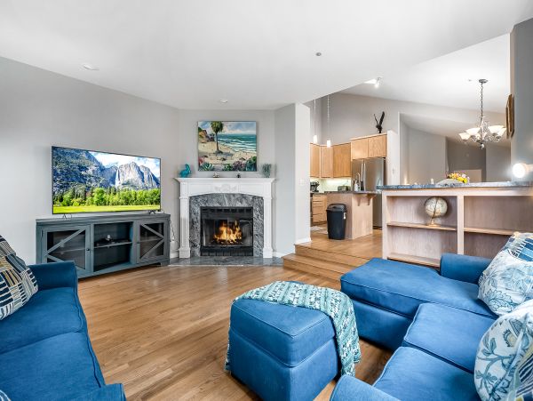 San Diego Beach Communities North Home 1028447