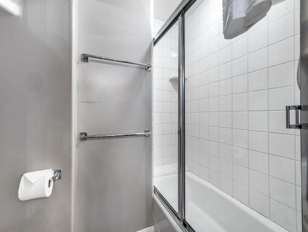 San Diego Beach Communities North Home 1028447