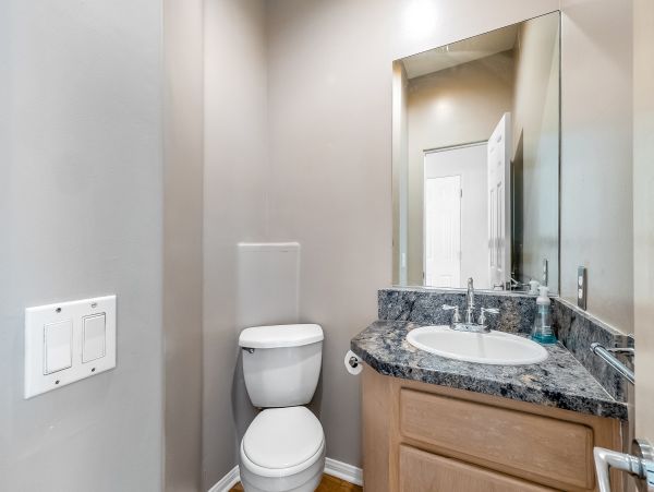 San Diego Beach Communities North Home 1028447