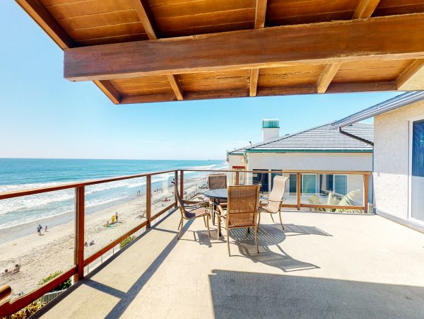San Diego Beach Communities North Home 1028448
