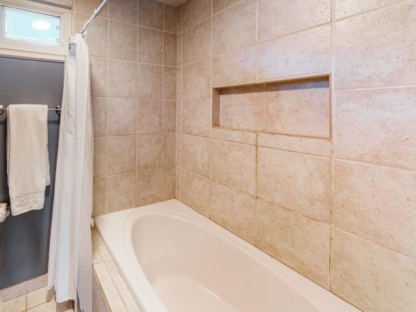San Diego Beach Communities North Home 1028451