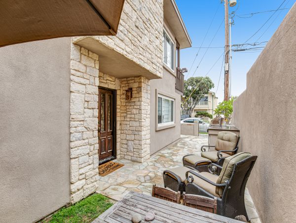 San Diego Beach Communities North Home 1028451