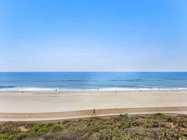 San Diego Beach Communities North Home 1028451