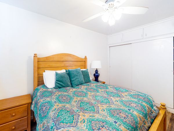 San Diego Beach Communities North Home 1028452