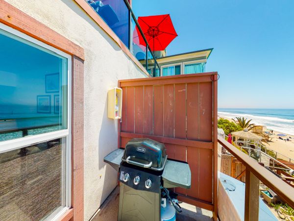San Diego Beach Communities North Home 1028452